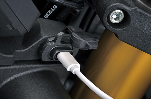 快速充電 USB Type-C 插座